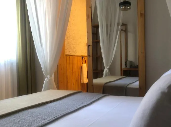 Sakiz Kizi Butik מלון *