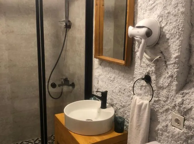 Sakiz Kizi Butik מלון *